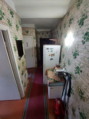 Продам трехкомнатную (3-комн.) квартиру, Киевская ул, 126, Симферополь г