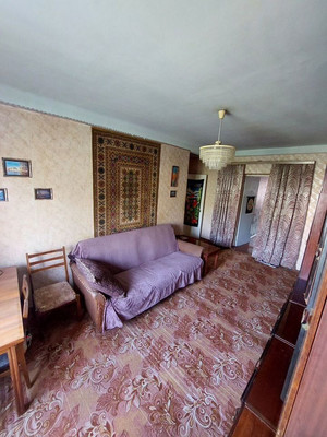 Продам трехкомнатную (3-комн.) квартиру, Киевская ул, 126, Симферополь г