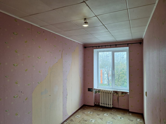 Продам трехкомнатную (3-комн.) квартиру, Манина пл, 6, Войсковицы п