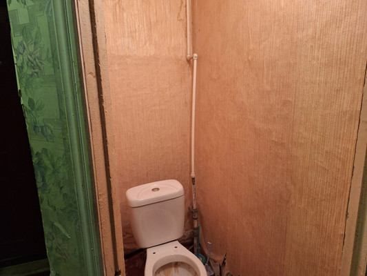 Продам трехкомнатную (3-комн.) квартиру, Манина пл, 6, Войсковицы п