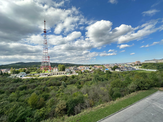 Продам двухкомнатную (2-комн.) квартиру, Биттирова ул, 123, Нальчик г