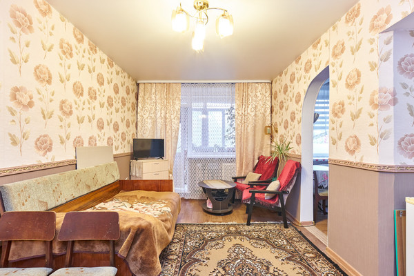 Продам двухкомнатную (2-комн.) квартиру, Колыбалова ул, 20, Пермь г