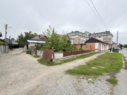 Продам землю для коммерческого использования 2,2 соток, Чернышевского ул, Нальчик г
