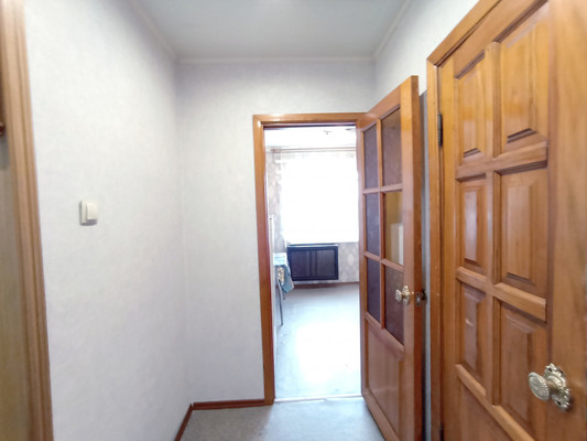 Продам двухкомнатную (2-комн.) квартиру, Тимакова ул, 5, Рязань г