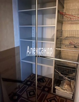 Продам двухкомнатную (2-комн.) квартиру, Революции ш, 45, Санкт-Петербург г