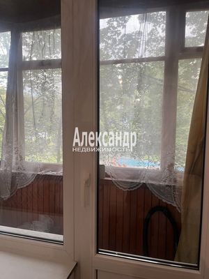 Продам двухкомнатную (2-комн.) квартиру, Революции ш, 45, Санкт-Петербург г