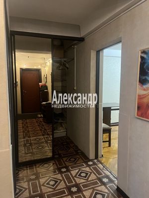 Продам двухкомнатную (2-комн.) квартиру, Революции ш, 45, Санкт-Петербург г