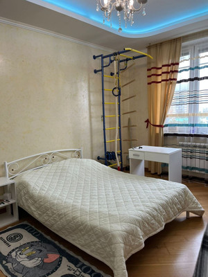 Продам трехкомнатную (3-комн.) квартиру, Калараш ул, 13, Люберцы г