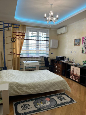 Продам трехкомнатную (3-комн.) квартиру, Калараш ул, 13, Люберцы г