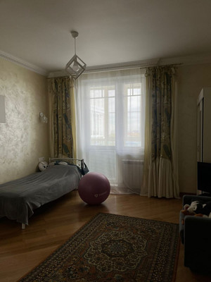 Продам трехкомнатную (3-комн.) квартиру, Калараш ул, 13, Люберцы г