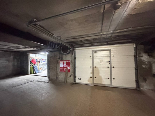 Продам машиноместо 21,75 м2, Советская ул, 36, Пермь г