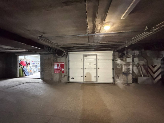 Продам машиноместо 21,75 м2, Советская ул, 36, Пермь г