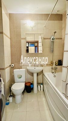 Продам однокомнатную (1-комн.) квартиру, Русановская ул, 17к1, Санкт-Петербург г