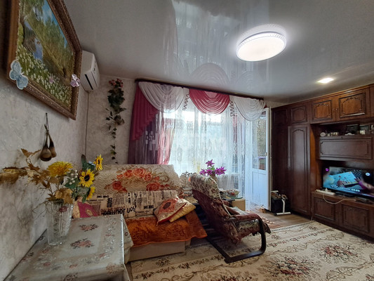 Продам однокомнатную (1-комн.) квартиру, Ленина ул, 201, Горячий Ключ г