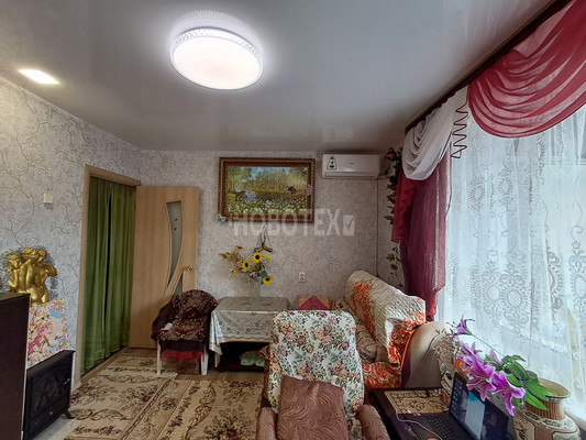 Продам однокомнатную (1-комн.) квартиру, Ленина ул, 201, Горячий Ключ г