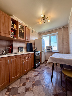 Продам трехкомнатную (3-комн.) квартиру, Кооперативная ул, 58, Переславль-Залесский г