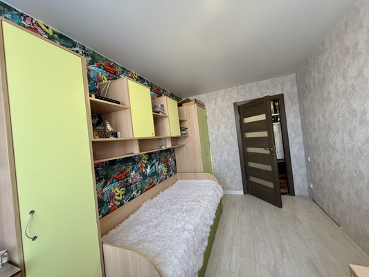 Продам трехкомнатную (3-комн.) квартиру, Кооперативная ул, 58, Переславль-Залесский г