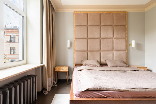 Продам трехкомнатную (3-комн.) квартиру, Ефремова ул, 21, Москва г