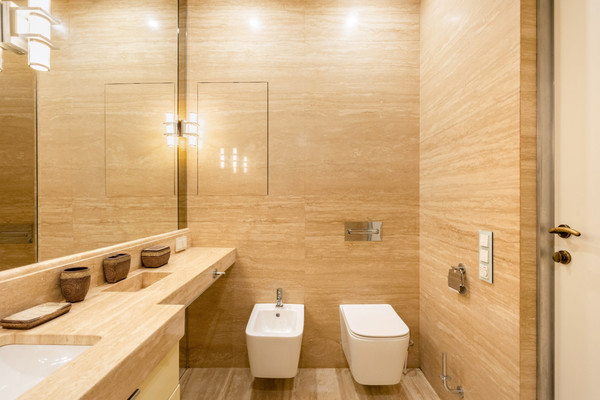 Продам трехкомнатную (3-комн.) квартиру, Ефремова ул, 21, Москва г