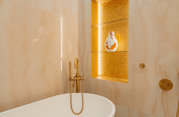 Продам многокомнатную квартиру, Петровская коса, 6к1, Санкт-Петербург г