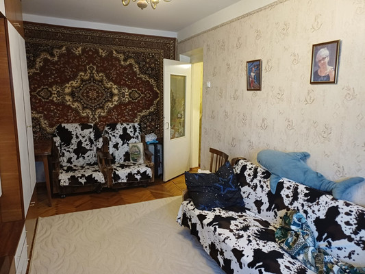 Продам двухкомнатную (2-комн.) квартиру, Ломоносова ул, 26, Великий Новгород г