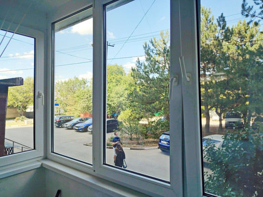 Продам трехкомнатную (3-комн.) квартиру, Ракетная ул, 34, Симферополь г