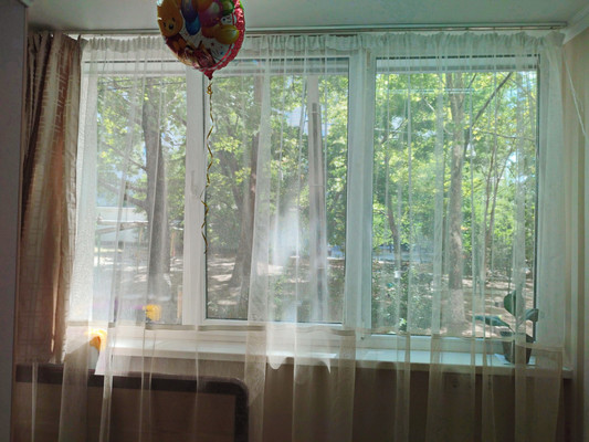 Продам трехкомнатную (3-комн.) квартиру, Ракетная ул, 34, Симферополь г