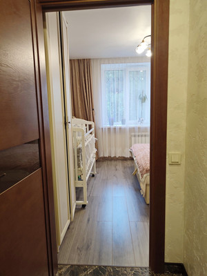 Продам трехкомнатную (3-комн.) квартиру, Ракетная ул, 34, Симферополь г