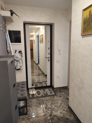 Продам трехкомнатную (3-комн.) квартиру, Ракетная ул, 34, Симферополь г