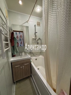 Продам двухкомнатную (2-комн.) квартиру, Сантьяго-де-Куба ул, 10к1, Санкт-Петербург г