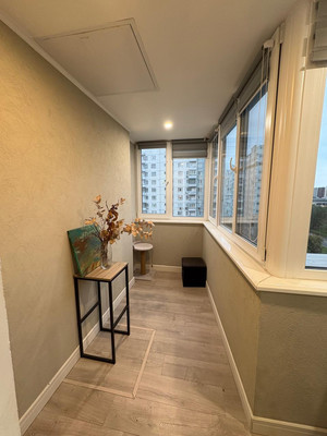 Продам трехкомнатную (3-комн.) квартиру, Авиаторов ул, 4, Москва г