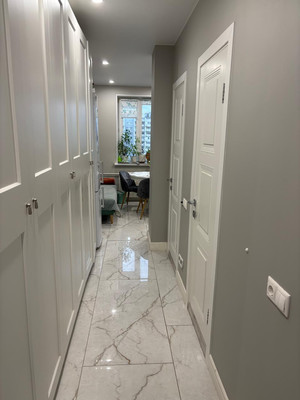 Продам трехкомнатную (3-комн.) квартиру, Авиаторов ул, 4, Москва г