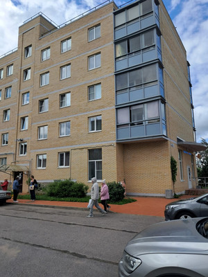 Продам однокомнатную (1-комн.) квартиру, Славянская ул, 5, Коммунар г