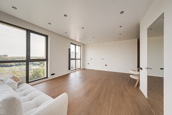 Продам двухкомнатную (2-комн.) квартиру, 1-я Ватутинская ул, 14к1, Десеновское п