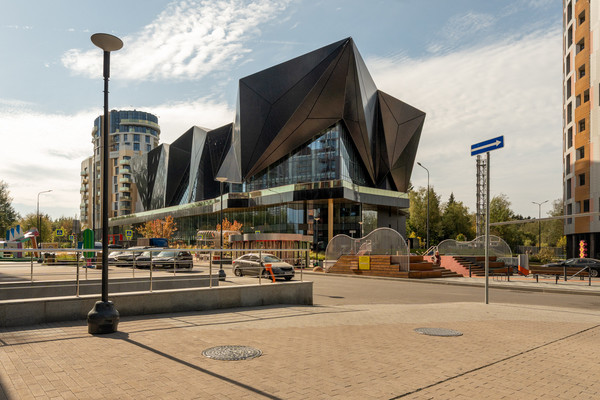 Продам двухкомнатную (2-комн.) квартиру, 1-я Ватутинская ул, 14к1, Десеновское п