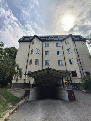 Продам многокомнатную квартиру, Ватутина ул, 28ка, Нальчик г