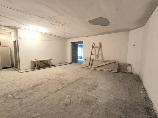 Продам многокомнатную квартиру, Ватутина ул, 28ка, Нальчик г