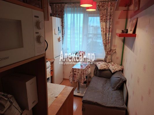 Продам однокомнатную (1-комн.) квартиру, Наличная ул, 36к4, Санкт-Петербург г