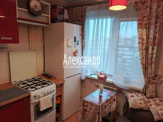 Продам однокомнатную (1-комн.) квартиру, Наличная ул, 36к4, Санкт-Петербург г