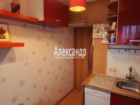 Продам однокомнатную (1-комн.) квартиру, Наличная ул, 36к4, Санкт-Петербург г