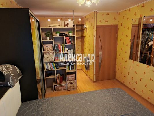 Продам однокомнатную (1-комн.) квартиру, Наличная ул, 36к4, Санкт-Петербург г