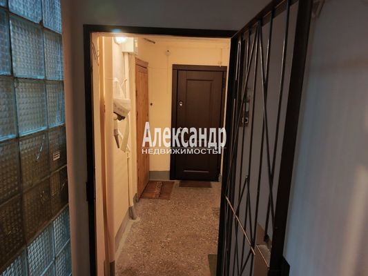 Продам однокомнатную (1-комн.) квартиру, Наличная ул, 36к4, Санкт-Петербург г