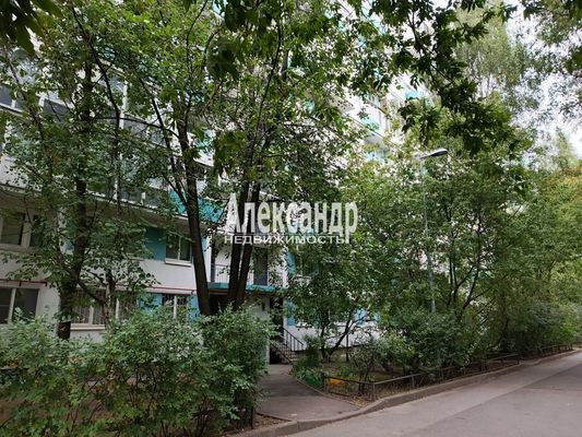 Продам однокомнатную (1-комн.) квартиру, Наличная ул, 36к4, Санкт-Петербург г