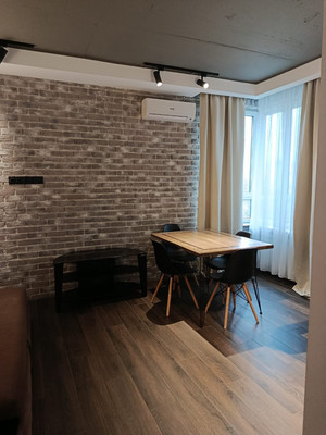 Продам однокомнатную (1-комн.) квартиру, Багрицкого ул, 10к4, Москва г