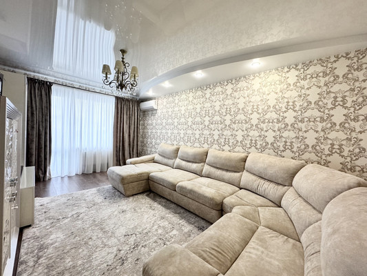 Продам двухкомнатную (2-комн.) квартиру, Советская ул, 110, Брянск г