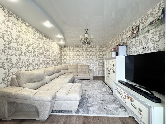 Продам двухкомнатную (2-комн.) квартиру, Советская ул, 110, Брянск г