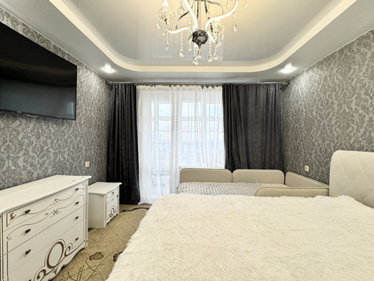 Продам двухкомнатную (2-комн.) квартиру, Советская ул, 110, Брянск г