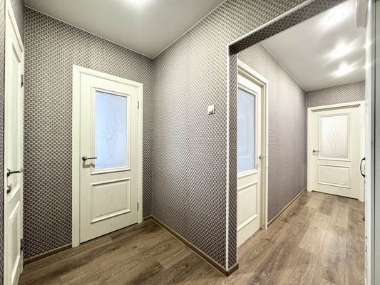 Продам двухкомнатную (2-комн.) квартиру, Советская ул, 110, Брянск г