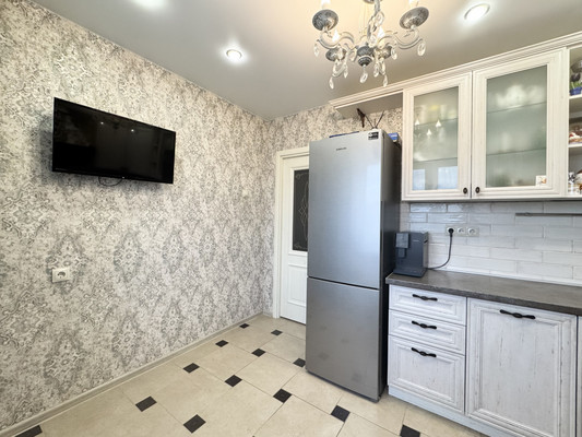 Продам двухкомнатную (2-комн.) квартиру, Советская ул, 110, Брянск г