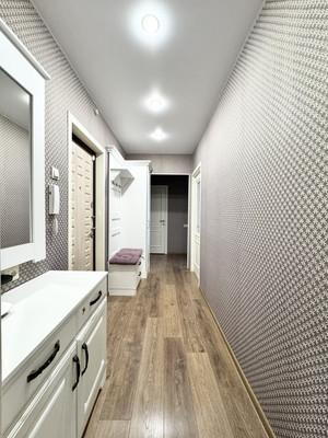 Продам двухкомнатную (2-комн.) квартиру, Советская ул, 110, Брянск г